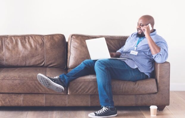 به اسنشال سلام کنید.