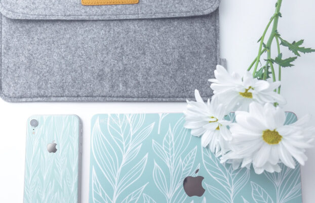 زبان های مختلف را اضافه کنید.